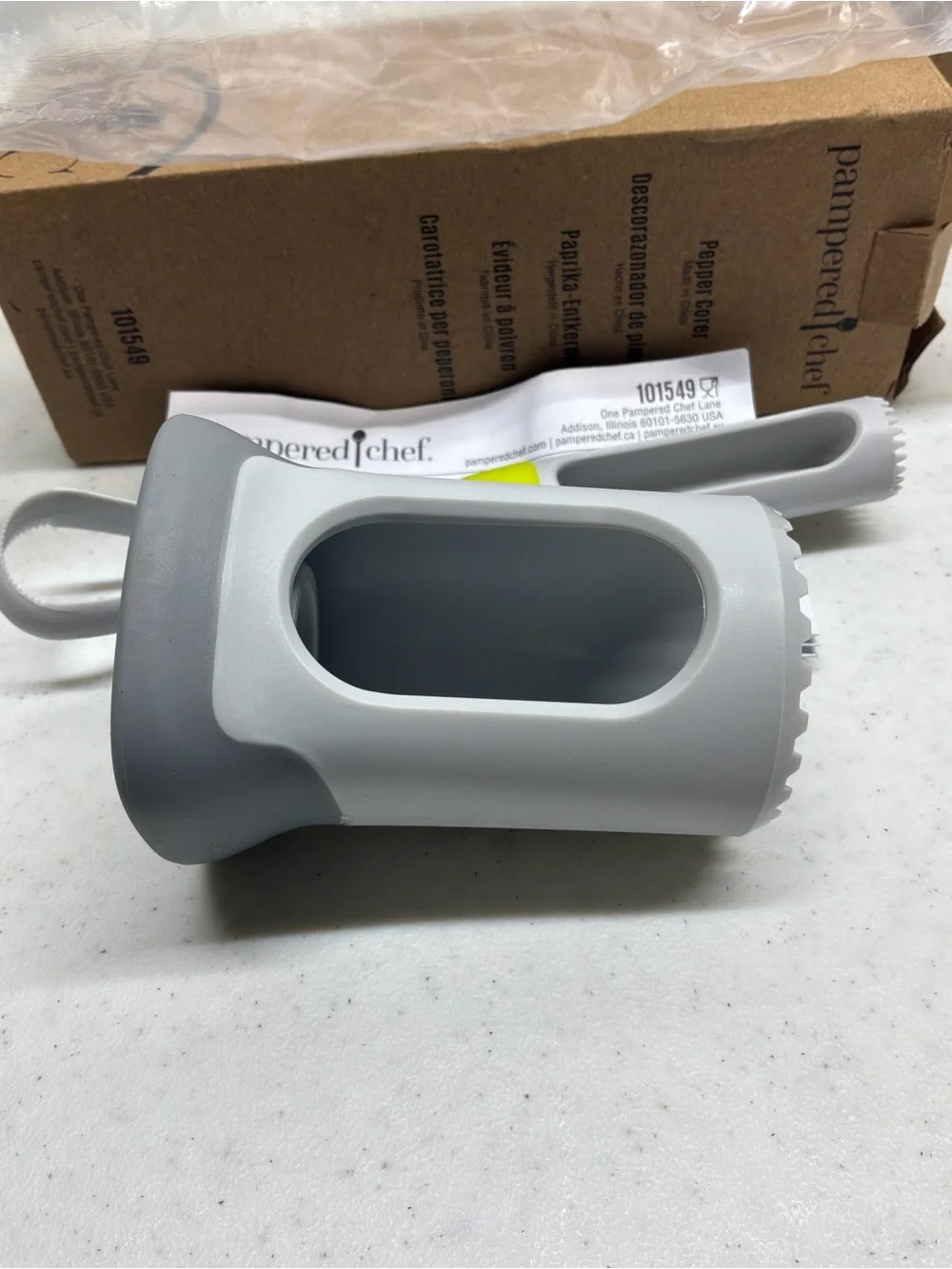 Pampered Chef Pepper Corer -New in Box